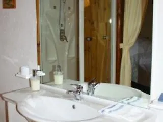 Bed & Breakfast La Plaine Enchantee Castagnac