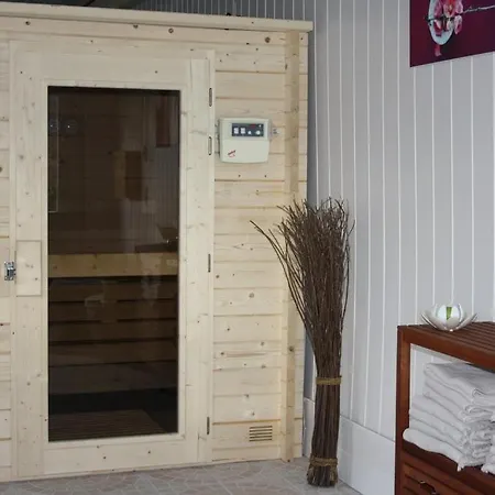 La Plaine Enchantee Couette-café