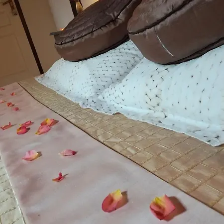 La Plaine Enchantee Couette-café 5*