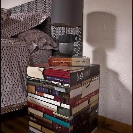 Couette-café La Plaine Enchantee 5*