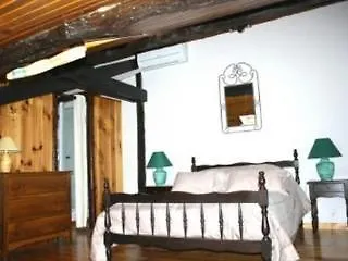 Couette-café La Plaine Enchantee 5*